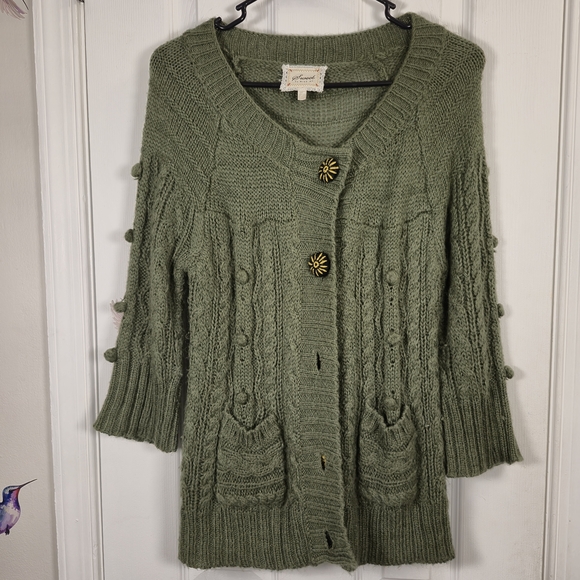 Sweet by Miss Me M Alpaca Blend Granny Core Bobble Cable Knit Cardigan - Picture 2 of 7